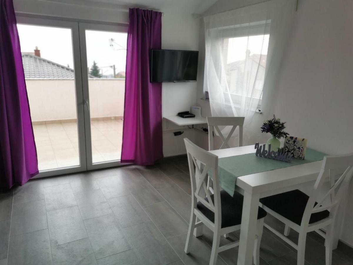 Vila Zdenka Novi Vinodolski Esterno foto